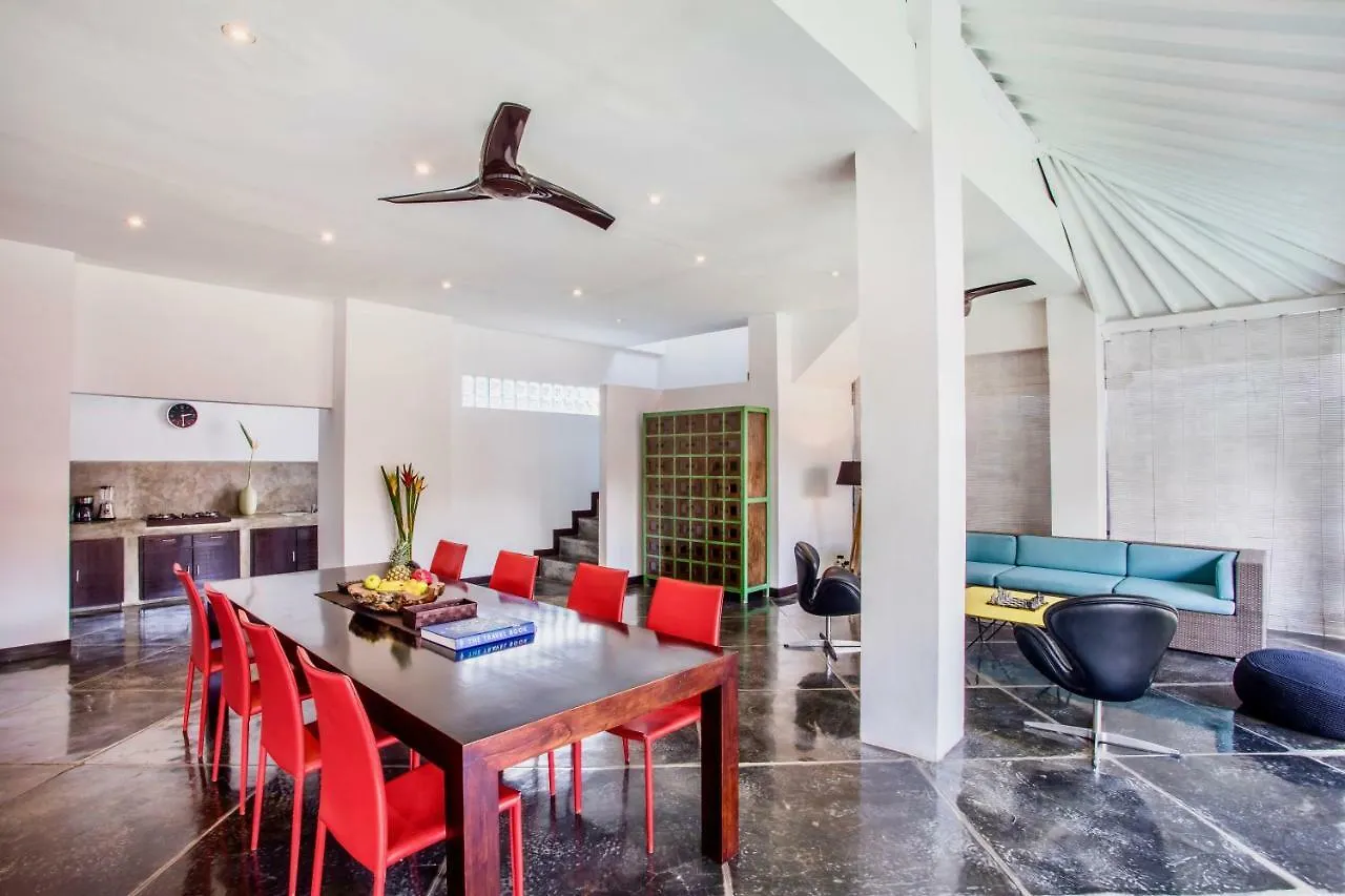 Villa Julia | Heart Of Seminyak | 350M Beach  Seminyak (Bali)